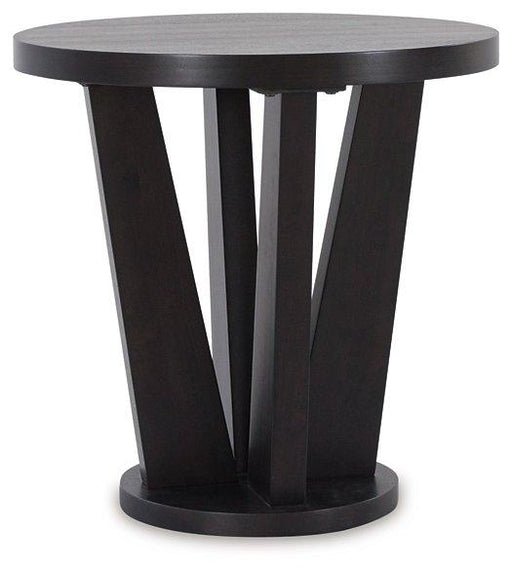 Chasinfield End Table - Holmwood's Furniture & Design Center (Somersworth, NH)