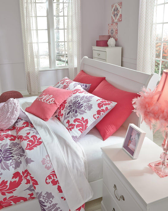 Anarasia Bed - Holmwood's Furniture & Design Center (Somersworth, NH)