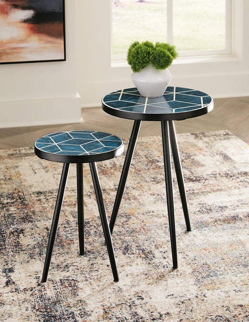 Clairbelle Accent Table (Set of 2) - Holmwood's Furniture & Design Center (Somersworth, NH)