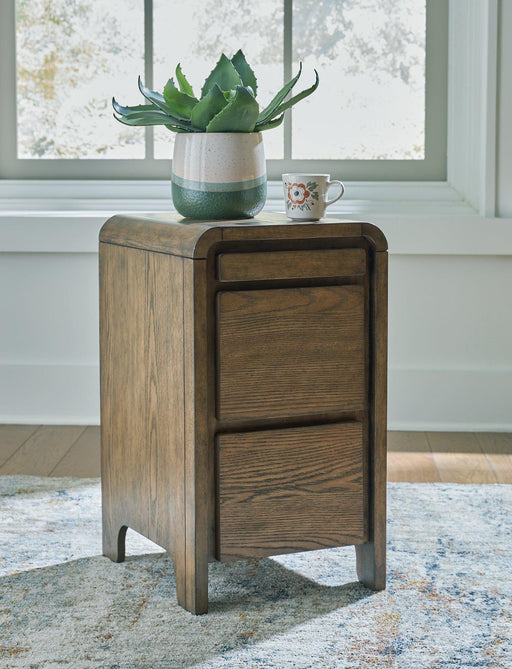 Jensworth Accent Table - Holmwood's Furniture & Design Center (Somersworth, NH)