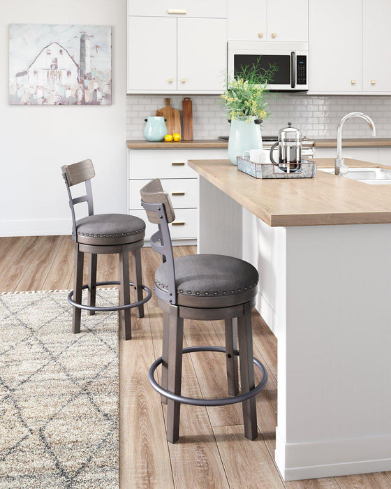 Caitbrook Counter Height Bar Stool - Holmwood's Furniture & Design Center (Somersworth, NH)