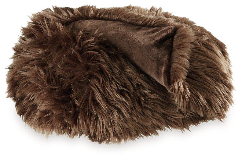 Bellethrone Throw - Holmwood's Furniture & Design Center (Somersworth, NH)