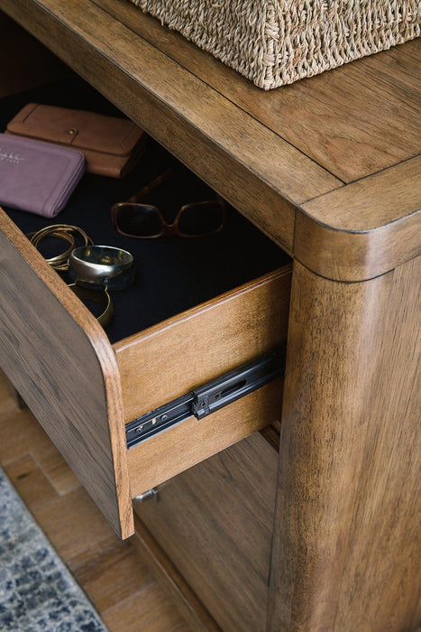 Cabalynn Chest of Drawers - Holmwood's Furniture & Design Center (Somersworth, NH)