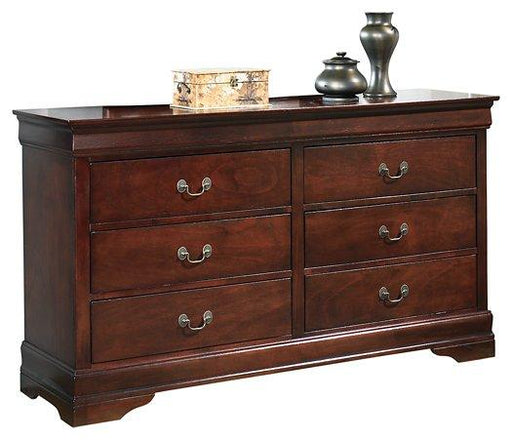 Alisdair Dresser - Holmwood's Furniture & Design Center (Somersworth, NH)