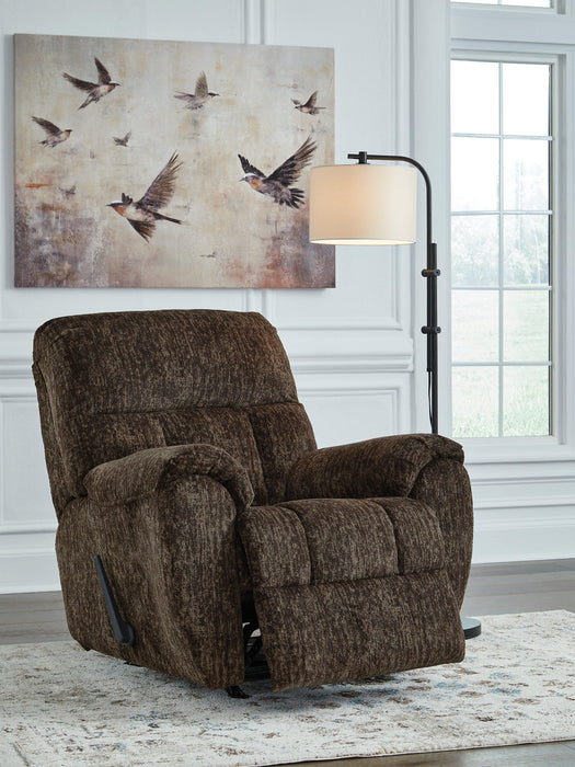 Stayfish Recliner - Holmwood's Furniture & Design Center (Somersworth, NH)