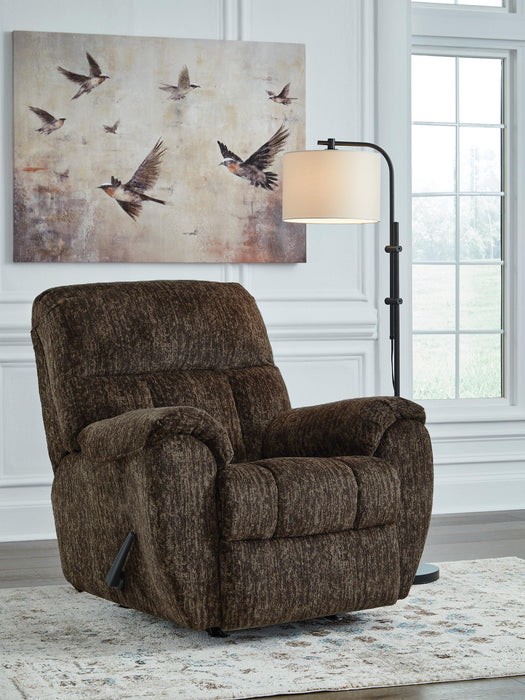 Stayfish Recliner - Holmwood's Furniture & Design Center (Somersworth, NH)