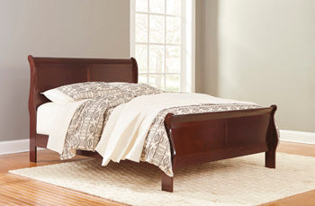 Alisdair Bed - Holmwood's Furniture & Design Center (Somersworth, NH)