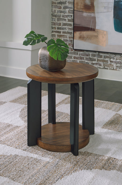 Kraeburn End Table - Holmwood's Furniture & Design Center (Somersworth, NH)