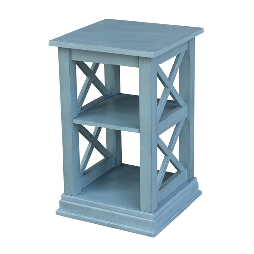 John Thomas Destinations Hampton Accent Table in Ocean Blue image