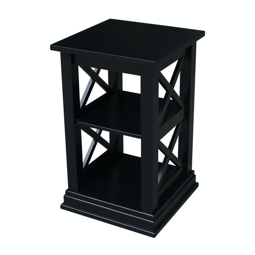John Thomas Destinations Hampton Accent Table in Solid Black image