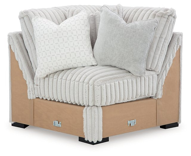 Stupendous Sectional with Chaise - Holmwood's Furniture & Design Center (Somersworth, NH)