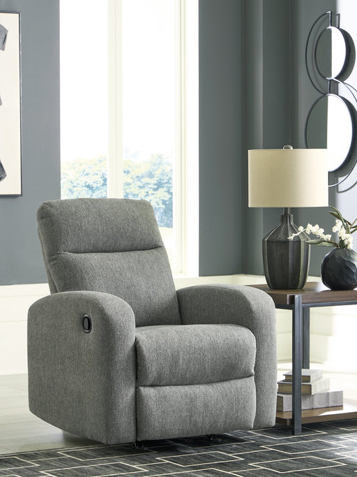 Gauntlet Recliner - Holmwood's Furniture & Design Center (Somersworth, NH)