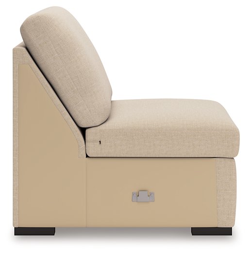 LadyMae Sectional with Chaise - Holmwood's Furniture & Design Center (Somersworth, NH)