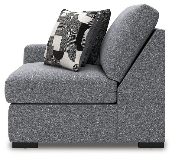 Bealton Sectional with Chaise - Holmwood's Furniture & Design Center (Somersworth, NH)