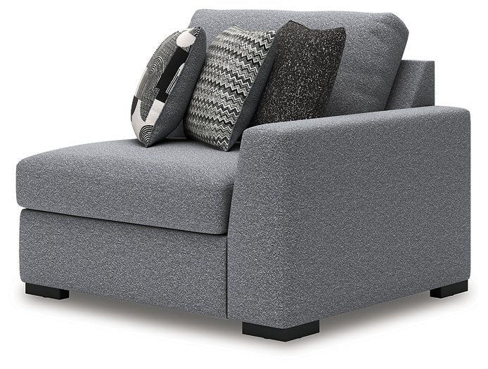Bealton Sectional with Chaise - Holmwood's Furniture & Design Center (Somersworth, NH)