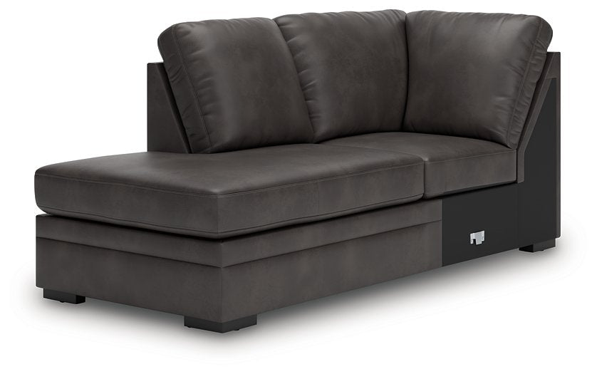 Lofton-Pike Sectional with Chaise - Holmwood's Furniture & Design Center (Somersworth, NH)