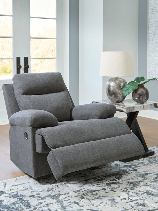 Side-Swipe Recliner - Holmwood's Furniture & Design Center (Somersworth, NH)