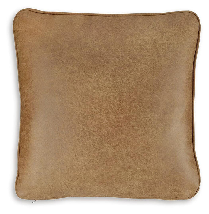 Cortnie Pillow - Holmwood's Furniture & Design Center (Somersworth, NH)