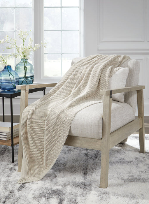 Gayelery Throw - Holmwood's Furniture & Design Center (Somersworth, NH)
