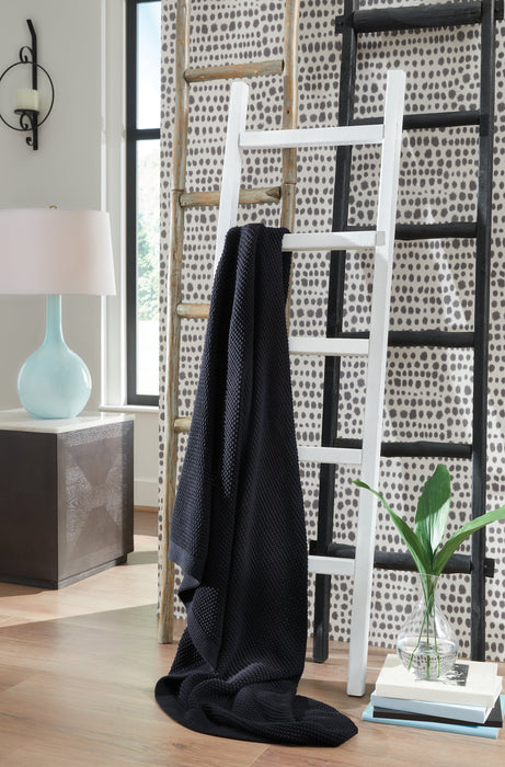 Gayelery Throw - Holmwood's Furniture & Design Center (Somersworth, NH)