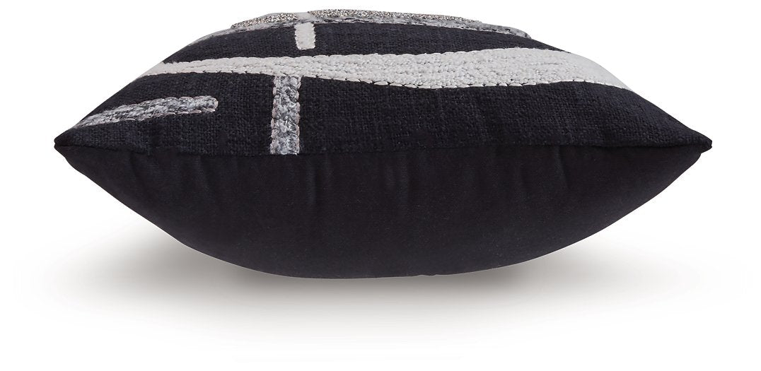 Gavrileigh Pillow (Set of 4) - Holmwood's Furniture & Design Center (Somersworth, NH)