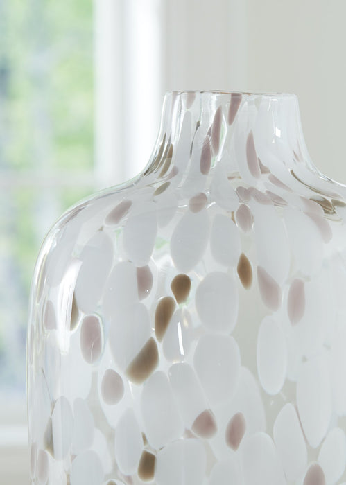 Keelton Vase - Holmwood's Furniture & Design Center (Somersworth, NH)