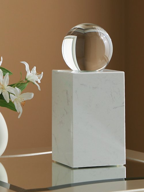 Sellner Sculpture - Holmwood's Furniture & Design Center (Somersworth, NH)