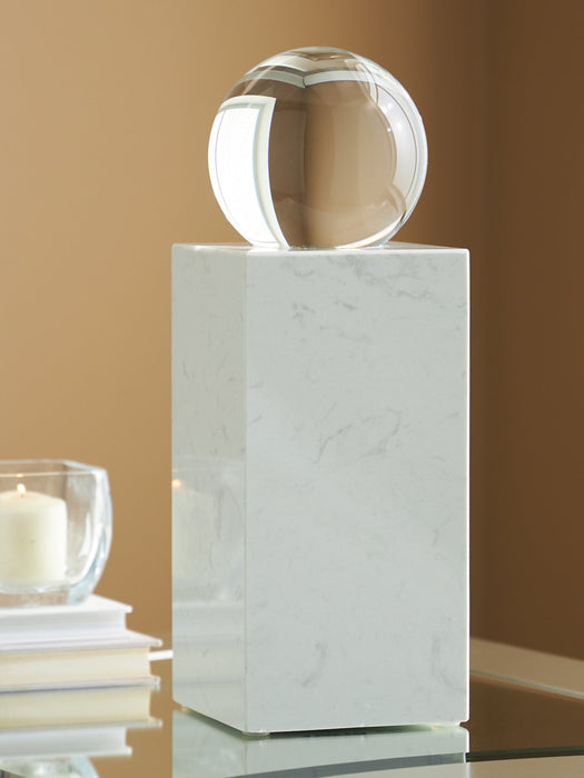 Sellner Sculpture - Holmwood's Furniture & Design Center (Somersworth, NH)