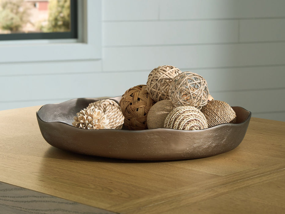 Wallmen Tray - Holmwood's Furniture & Design Center (Somersworth, NH)