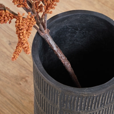 Beninworth Vase - Holmwood's Furniture & Design Center (Somersworth, NH)