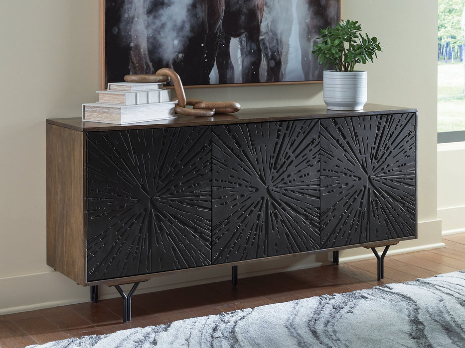 Lavinmont Accent Cabinet - Holmwood's Furniture & Design Center (Somersworth, NH)