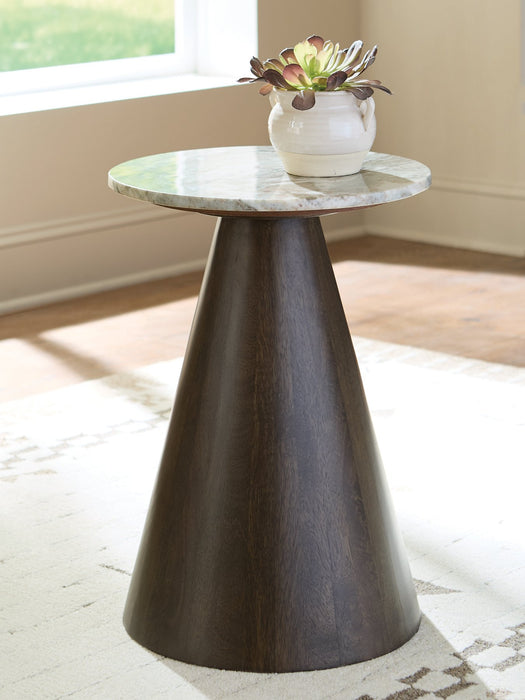 Waltnor Accent Table - Holmwood's Furniture & Design Center (Somersworth, NH)