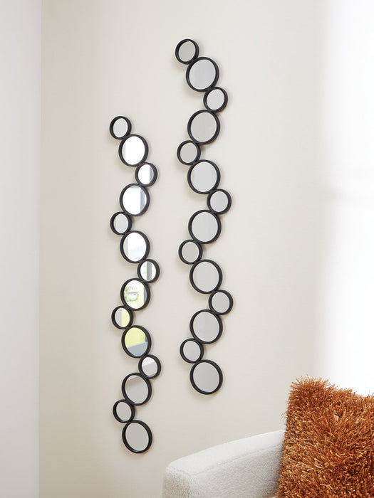 Vinler Accent Mirror Set (Set of 2) - Holmwood's Furniture & Design Center (Somersworth, NH)