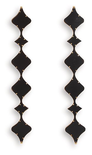 Harriswood Accent Mirror Set (Set of 2) - Holmwood's Furniture & Design Center (Somersworth, NH)