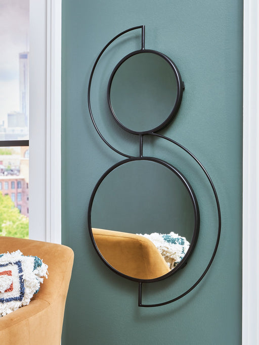 Shayham Accent Mirror - Holmwood's Furniture & Design Center (Somersworth, NH)