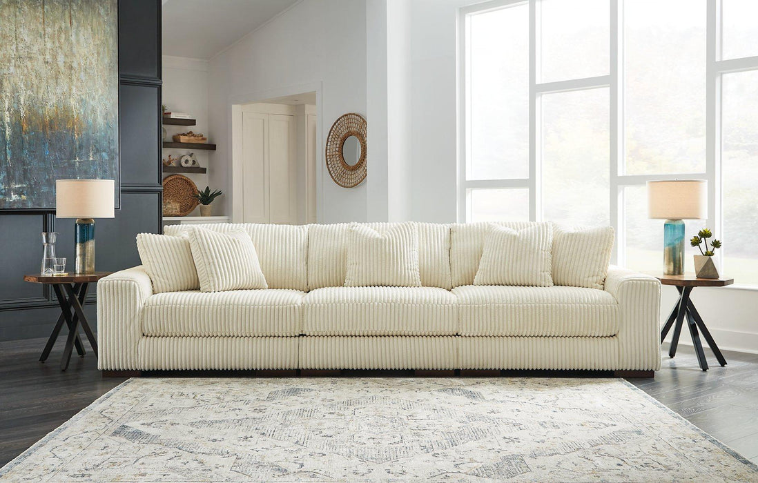 Lindyn Sectional Sofa - Holmwood's Furniture & Design Center (Somersworth, NH)