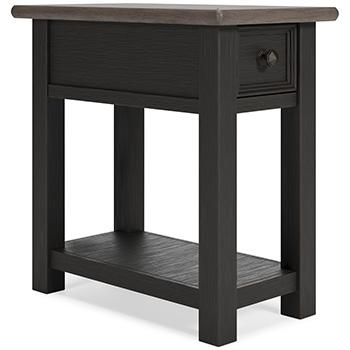 Tyler Creek End Table Set - Holmwood's Furniture & Design Center (Somersworth, NH)