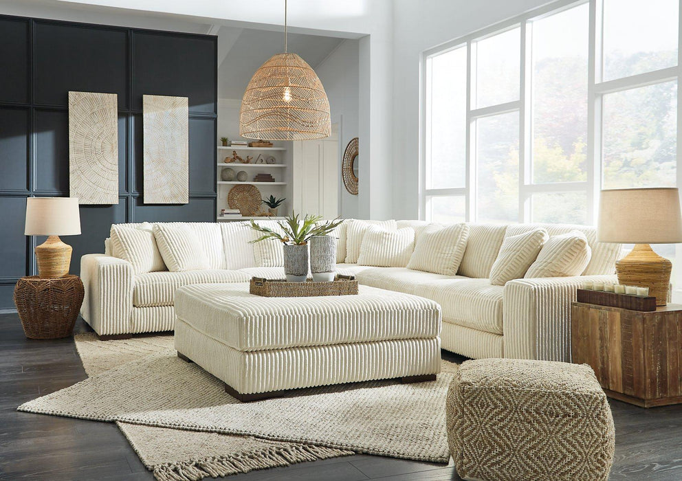 Lindyn Living Room Set - Holmwood's Furniture & Design Center (Somersworth, NH)