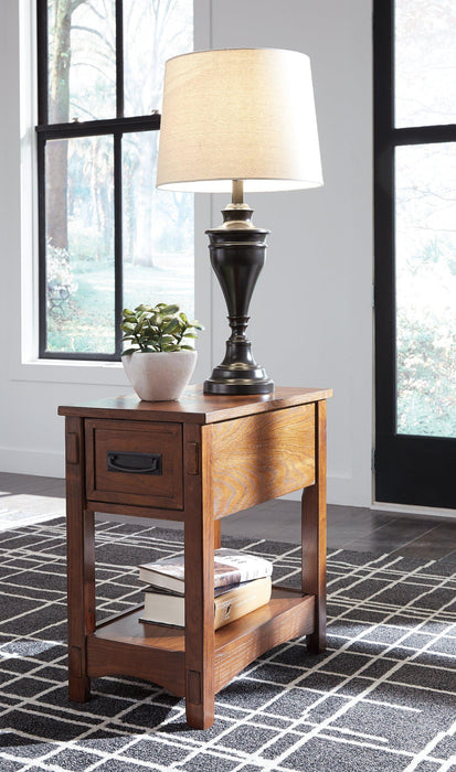 Breegin End Table Set - Holmwood's Furniture & Design Center (Somersworth, NH)
