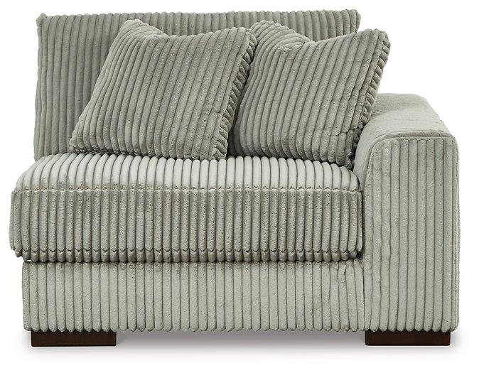 Lindyn Sectional Sofa - Holmwood's Furniture & Design Center (Somersworth, NH)