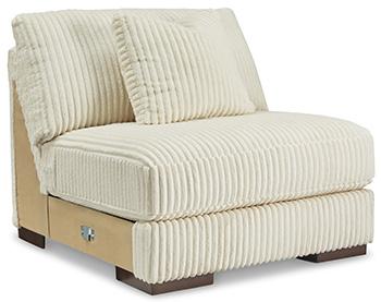 Lindyn Sectional Sofa - Holmwood's Furniture & Design Center (Somersworth, NH)