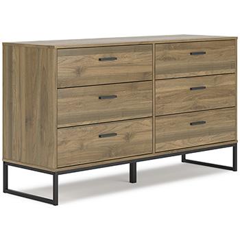 Deanlow Bedroom Package - Holmwood's Furniture & Design Center (Somersworth, NH)