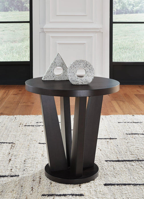 Chasinfield Occasional Table Set - Holmwood's Furniture & Design Center (Somersworth, NH)