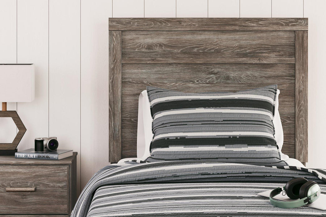 Ralinksi Bedroom Set - Holmwood's Furniture & Design Center (Somersworth, NH)