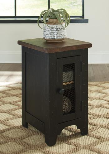 Valebeck End Table Set - Holmwood's Furniture & Design Center (Somersworth, NH)