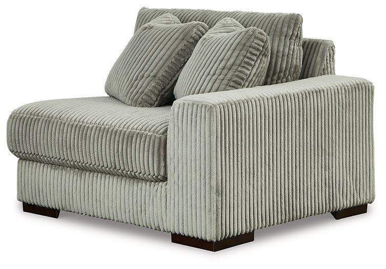 Lindyn Sectional Sofa - Holmwood's Furniture & Design Center (Somersworth, NH)