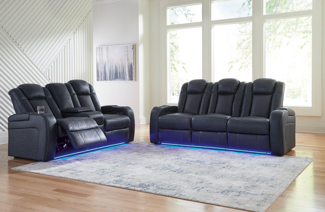 Fyne-Dyme Living Room Set - Holmwood's Furniture & Design Center (Somersworth, NH)