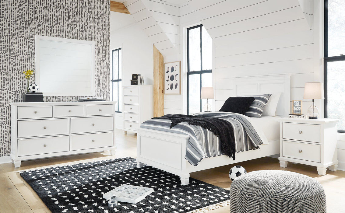 Fortman Bedroom Set - Holmwood's Furniture & Design Center (Somersworth, NH)