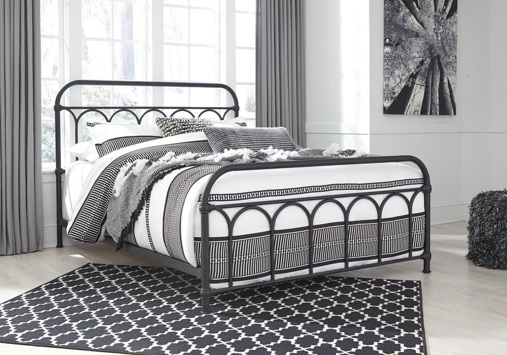 Nashburg Queen Bedroom Set - Holmwood's Furniture & Design Center (Somersworth, NH)