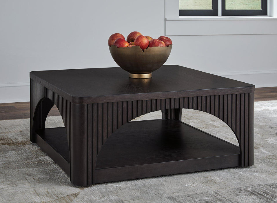 Yellink Occasional Table Set - Holmwood's Furniture & Design Center (Somersworth, NH)